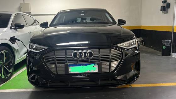 AUDI E-TRON ELÉTRICO PERFORMANCE QUATTRO em São Paulo, SP