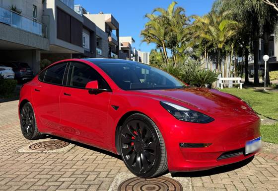 TESLA MODEL 3 ELÉTRICO AWD LONG RANGE PERFORMANCE em Porto Alegre, RS