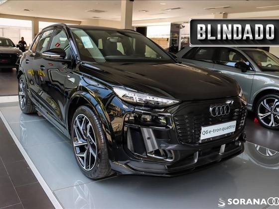 AUDI Q6 E-TRON 100 KW ELÉTRICO PERFORMANCE BLACK QUATTRO em São Paulo, SP