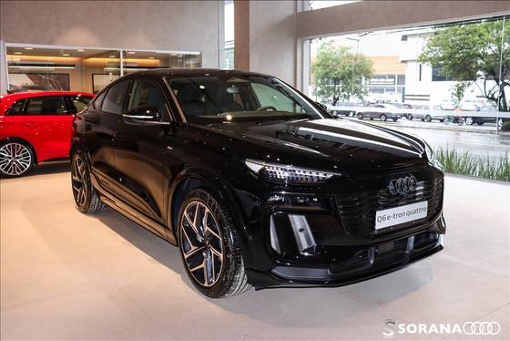AUDI Q6 E-TRON 100 KW ELÉTRICO SPORTBACK QUATTRO em São Paulo, SP