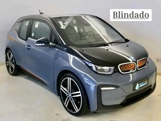 BMW i3 ELÉTRICO eDRIVE UNIQUE FOREVER AUTOMÁTICO em São Paulo, SP