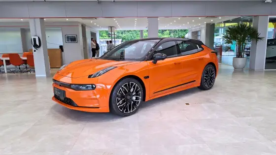 ZEEKR 001 100 KW ELÉTRICO FLAGSHIP AWD em Porto Alegre, RS