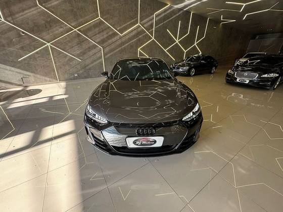 AUDI RS E-TRON GT ELÉTRICO QUATTRO em São Paulo, SP