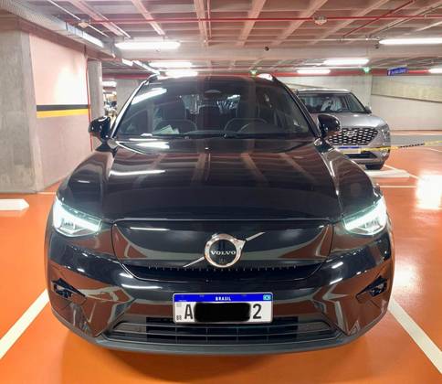 VOLVO XC40 P8 RECHARGE TWIN ELECTRIC ULTIMATE AWD em Maringá, PR