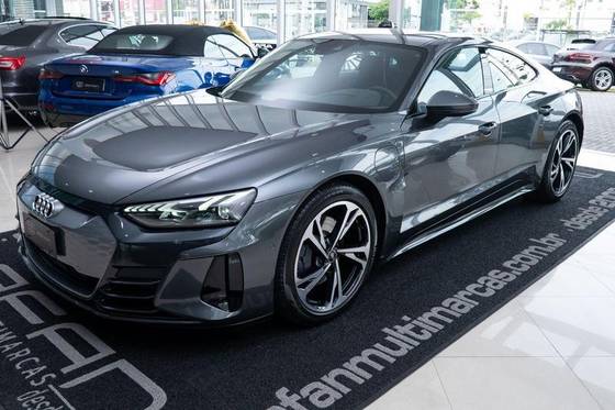 AUDI E-TRON GT ELÉTRICO SPORTBACK QUATTRO em Curitiba, PR