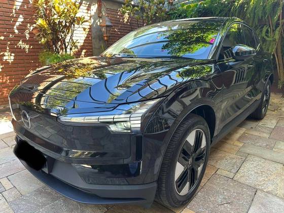VOLVO EX30 51 KW ELÉTRICO CORE em Curitiba, PR