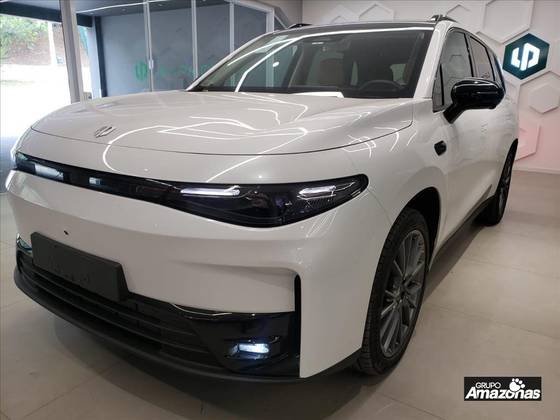 LEAPMOTOR C10 69,9 KW BEV em São Paulo, SP