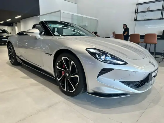 MG CYBERSTER 77 KW ELÉTRICO GT AWD em São Paulo, SP