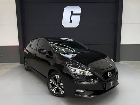NISSAN LEAF B12P 40 ELÉTRICO em Guaramirim, SC