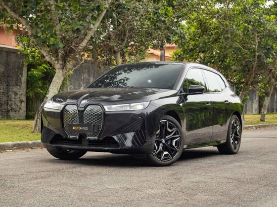 BMW iX ELÉTRICO XDRIVE50 SPORT em Rio de Janeiro, RJ