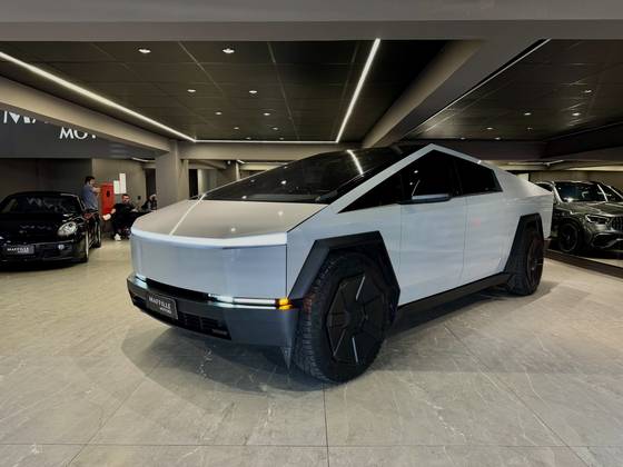 TESLA CYBERTRUCK 122,4 KW ELÉTRICO AWD em Belo Horizonte, MG