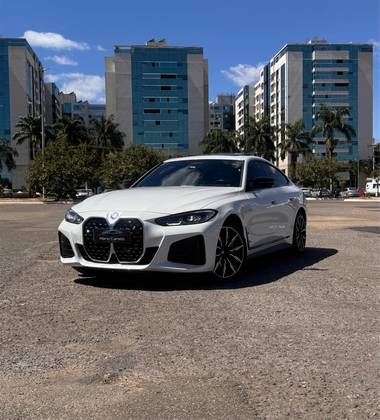 BMW I4 ELÉTRICO eDRIVE35 M SPORT em Brasília, DF