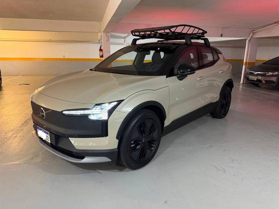 VOLVO EX30 69 KW ELÉTRICO CROSS COUNTRY em São Bernardo do Campo, SP