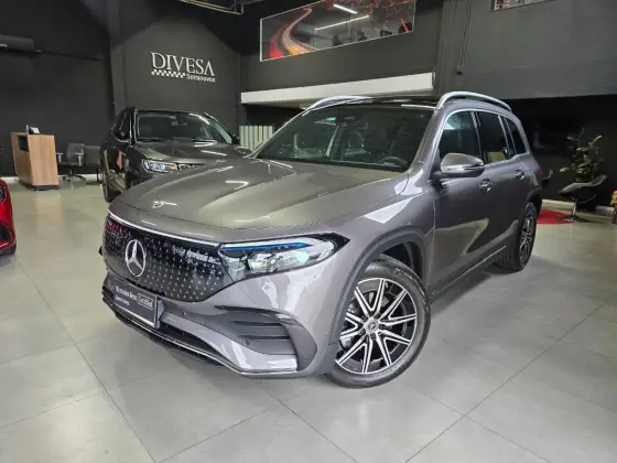 MERCEDES-BENZ EQB 350 66,5 KW ELÉTRICO 4MATIC em Curitiba, PR