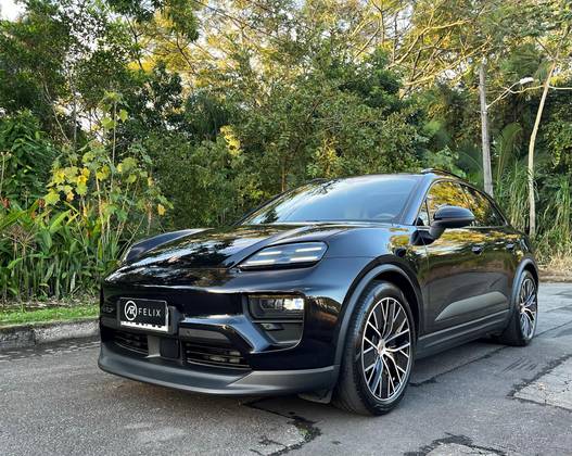 PORSCHE MACAN 4 ELÉTRICO em Blumenau, SC