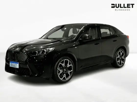 BMW iX2 64,8 KW ELÉTRICO XDRIVE30 M SPORT em São Paulo, SP