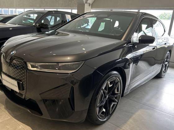 BMW iX ELÉTRICO XDRIVE50 SPORT em São Paulo, SP