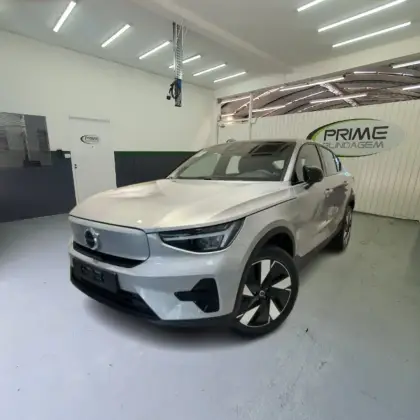 VOLVO EC40 P6 RECHARGE ELECTRIC PLUS em São Paulo, SP