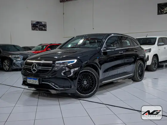 MERCEDES-BENZ EQC 400 AMG LINE 4MATIC ELÉTRICO em São Paulo, SP