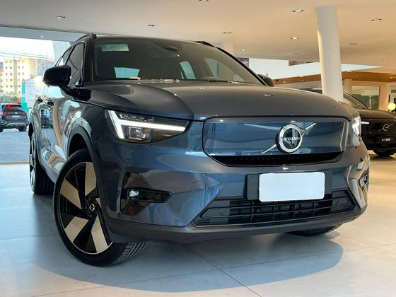 VOLVO EX40 P8 RECHARGE TWIN ELECTRIC ULTRA AWD em São Paulo, SP
