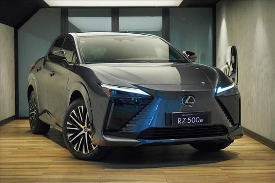 LEXUS RZ 500e 77 KW ELÉTRICO AWD em São Paulo, SP