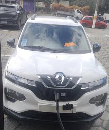 RENAULT KWID E-TECH 27 KW ELÉTRICO em São Paulo, SP