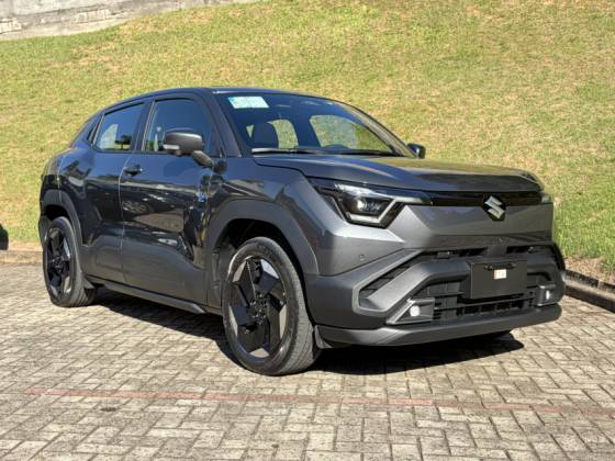 SUZUKI E VITARA 61 KW ELÉTRICO 4STYLE 4X4 em Joinville, SC
