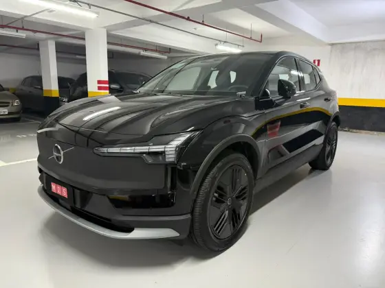 VOLVO EX30 69 KW ELÉTRICO CROSS COUNTRY em Santo André, SP