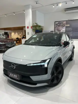 VOLVO EX30 69 KW ELÉTRICO CROSS COUNTRY em Santo André, SP