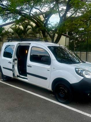 RENAULT KANGOO 44 KW Z.E. MAXI ELÉTRICO em São Paulo, SP