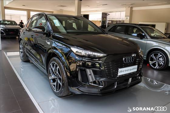 AUDI Q6 E-TRON 100 KW ELÉTRICO PERFORMANCE BLACK QUATTRO em São Paulo, SP