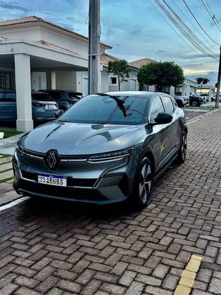 RENAULT MEGANE 60 KW ELÉTRICO E-TECH EV60 em Cuiabá, MT
