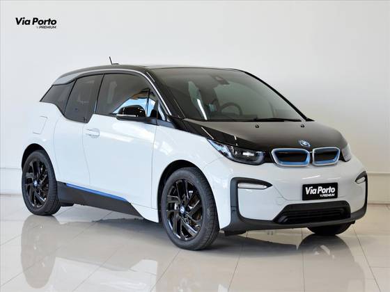 BMW i3 ELÉTRICO eDRIVE BEV FULL AUTOMÁTICO em Curitiba, PR