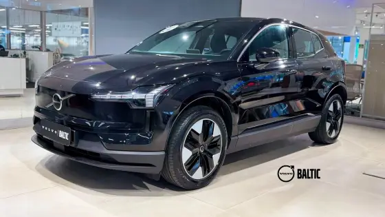 VOLVO EX30 69 KW ELÉTRICO CORE em Santos, SP