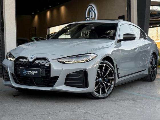 BMW I4 ELÉTRICO eDRIVE35 M SPORT em Goiânia, GO