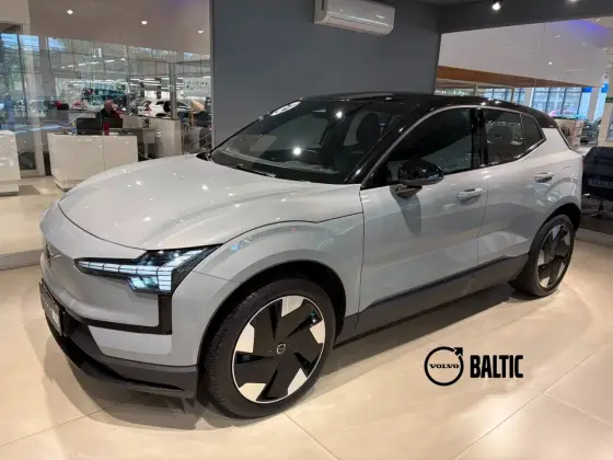 VOLVO EX30 69 KW ELÉTRICO PLUS em Barueri, SP