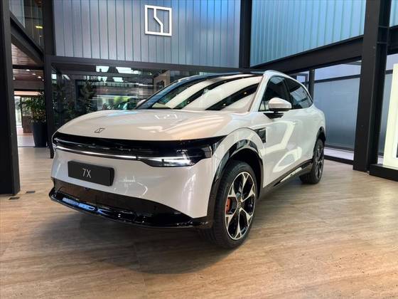 ZEEKR 7X 100 KW ELÉTRICO FLAGSHIP AWD em São Paulo, SP