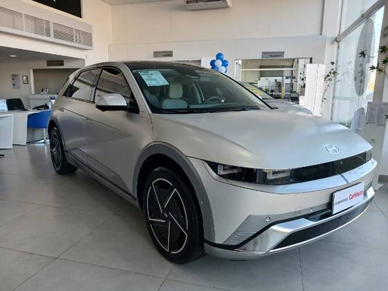 HYUNDAI IONIQ 5 84 KW ELÉTRICO SIGNATURE AWD em Porto Alegre, RS