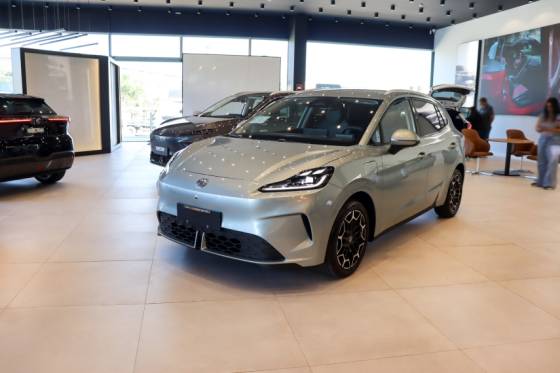 MG 4 URBAN 54 KW ELÉTRICO LUXURY em Piracicaba, SP