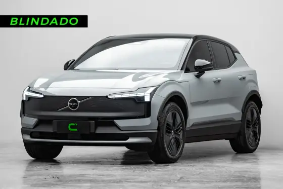 VOLVO EX30 69 KW ELÉTRICO CROSS COUNTRY em Porto Alegre, RS