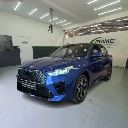 BMW iX2 64,8 KW ELÉTRICO XDRIVE30 M SPORT em São Paulo, SP
