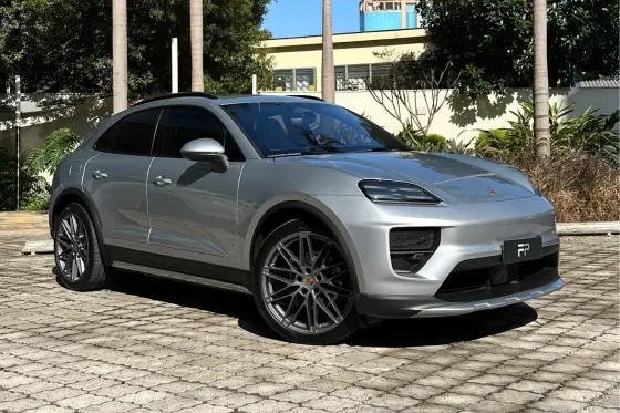 PORSCHE MACAN 4 ELÉTRICO em São Paulo, SP