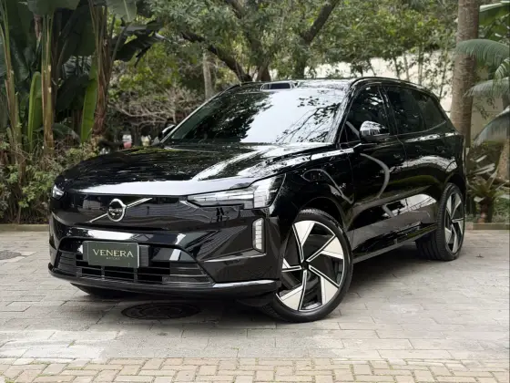 VOLVO EX90 P8 RECHARGE TWIN ELECTRIC PERFORMANCE ULTRA AWD em São Paulo, SP