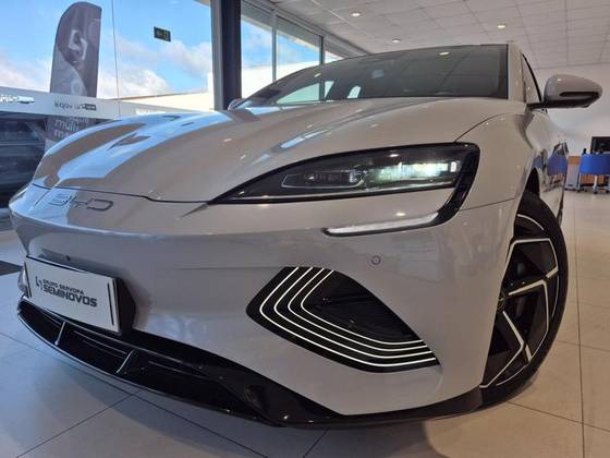 BYD SEAL 82,5 KW ELÉTRICO AWD em Curitiba, PR