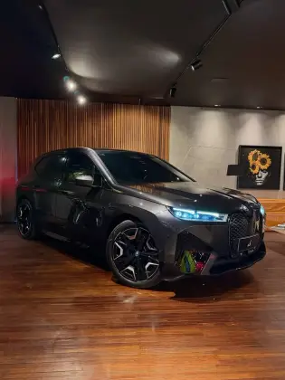 BMW iX ELÉTRICO XDRIVE50 SPORT em Feira de Santana, BA