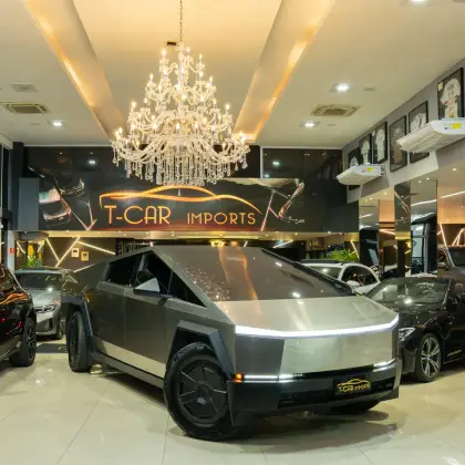 TESLA CYBERTRUCK 122,4 KW ELÉTRICO AWD em São Paulo, SP