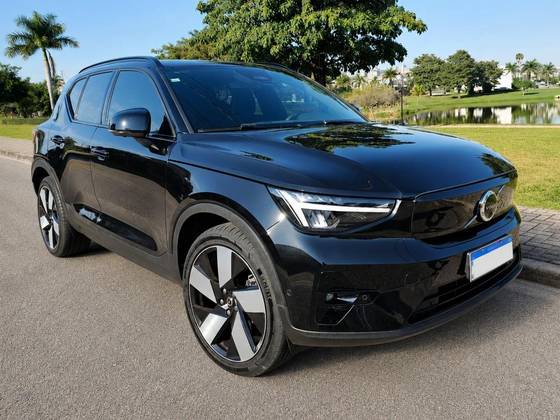 VOLVO XC40 P8 RECHARGE TWIN ELECTRIC ULTIMATE AWD em Sorocaba, SP