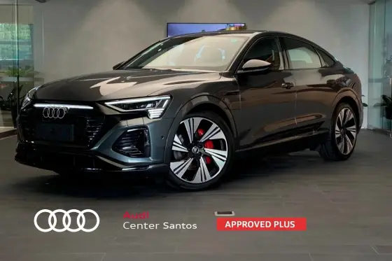 AUDI Q8 E-TRON 55 ELÉTRICO SPORTBACK PERFORMANCE BLACK QUATTRO em Santos, SP