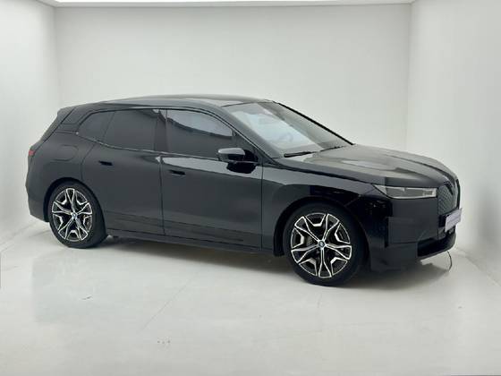 BMW iX ELÉTRICO XDRIVE40 em São Paulo, SP