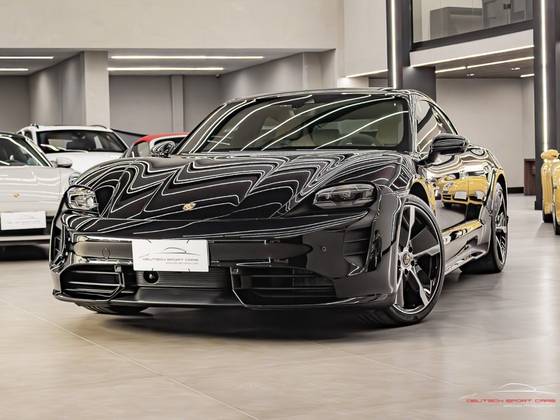 PORSCHE TAYCAN TURBO ELÉTRICO em São Paulo, SP